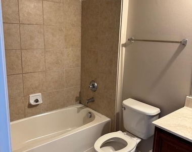 23093 Sunbury Street - Photo Thumbnail 18
