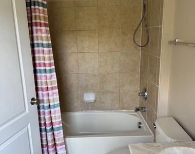 23093 Sunbury Street - Photo Thumbnail 14