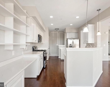 42183 Shorecrest Terrace - Photo Thumbnail 11