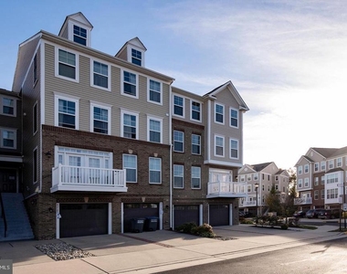 42183 Shorecrest Terrace - Photo Thumbnail 3