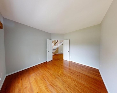 43799 Abbott Place - Photo Thumbnail 24