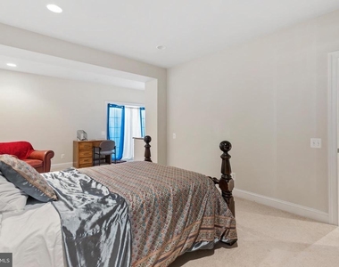 43610 Aldie Mill Court - Photo Thumbnail 11