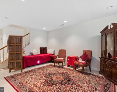 43610 Aldie Mill Court - Photo Thumbnail 3