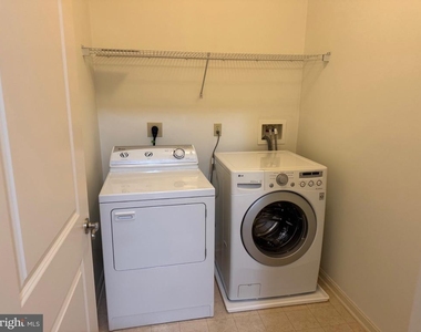 2655 Prosperity Avenue - Photo Thumbnail 10