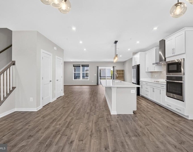 4053 Legato Road - Photo Thumbnail 17