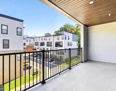 4053 Legato Road - Photo Thumbnail 20