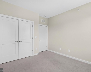 4053 Legato Road - Photo Thumbnail 35
