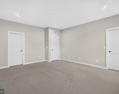 4053 Legato Road - Photo Thumbnail 41