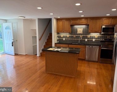 7606 Fallswood Way - Photo Thumbnail 22