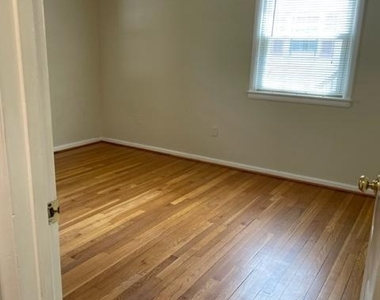 1107 Ware Sw - Photo Thumbnail 9