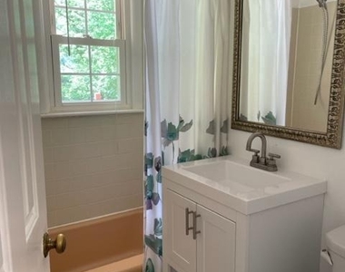 1107 Ware Sw - Photo Thumbnail 6