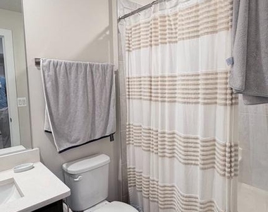 2324 Water Promenade Avenue - Photo Thumbnail 11
