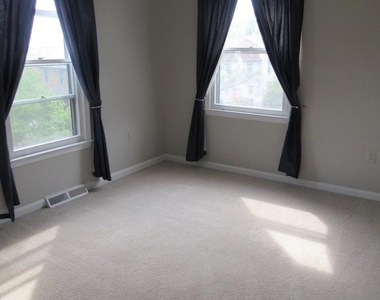 7334 Mallory Lane - Photo Thumbnail 18