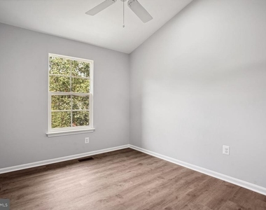 7759 Asterella Court - Photo Thumbnail 17