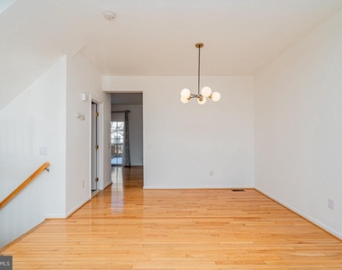 2507 James Maury Drive - Photo Thumbnail 21