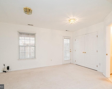 2507 James Maury Drive - Photo Thumbnail 7