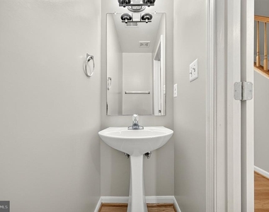 8381 Millwood Drive - Photo Thumbnail 4