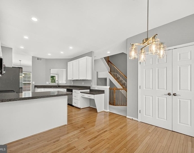 8381 Millwood Drive - Photo Thumbnail 27