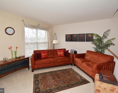 4025 Shaughnessy Court - Photo Thumbnail 17