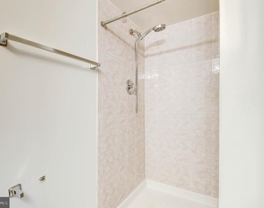 6022 Phlox Court - Photo Thumbnail 20