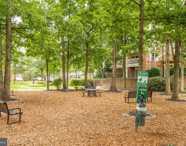 2204 Westcourt Lane - Photo Thumbnail 18