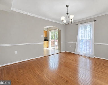 4513 Shoal Creek Court - Photo Thumbnail 8