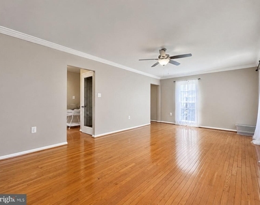 4513 Shoal Creek Court - Photo Thumbnail 6