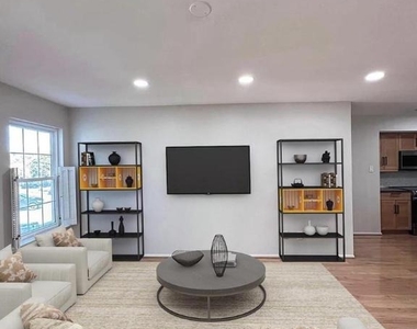 3309 Wyndham Circle - Photo Thumbnail 2