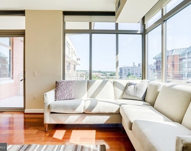 1000 N Randolph Street - Photo Thumbnail 8
