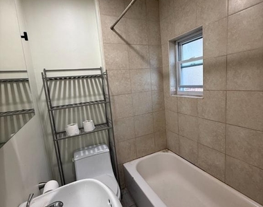 121 N. 21 Street N - Photo Thumbnail 4