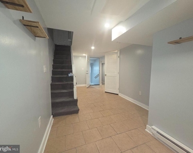 5857 Warrington Avenue - Photo Thumbnail 15