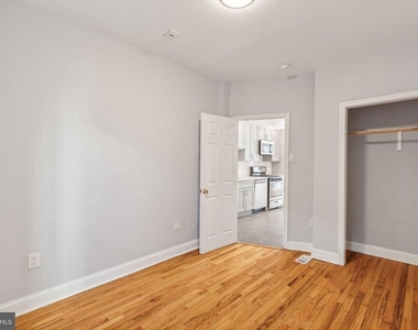 1711 S 6th Street - Photo Thumbnail 10