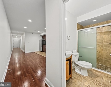 1417 N 17th Street - Photo Thumbnail 12