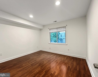 1417 N 17th Street - Photo Thumbnail 14
