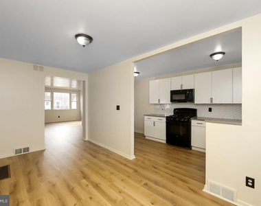 4451 Tolbut Street - Photo Thumbnail 7