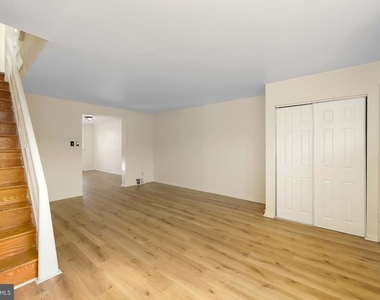 4451 Tolbut Street - Photo Thumbnail 3