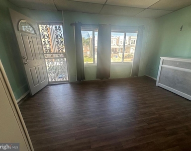 5628 Warrington Avenue - Photo Thumbnail 13