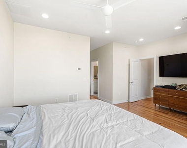 2663 Amber Street - Photo Thumbnail 32