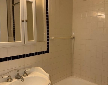 1324 Locust Street - Photo Thumbnail 17