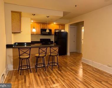 1324 Locust Street - Photo Thumbnail 2