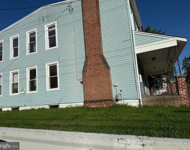 220 10th Street - Photo Thumbnail 15