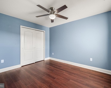 2603 Rockledge Court - Photo Thumbnail 18