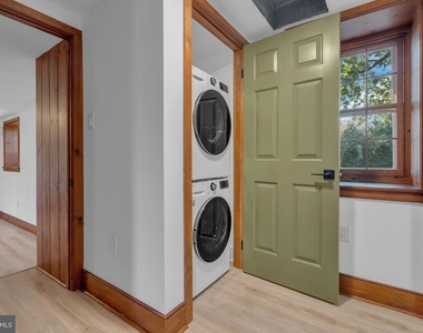 4 Leedom Place - Photo Thumbnail 13