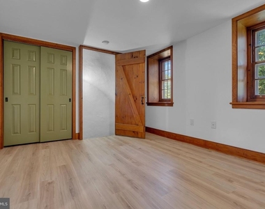 4 Leedom Place - Photo Thumbnail 14