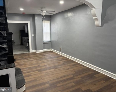 1279 Everett - Photo Thumbnail 7