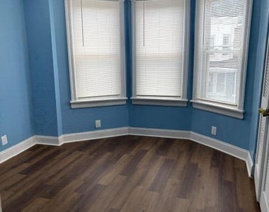 1279 Everett - Photo Thumbnail 24