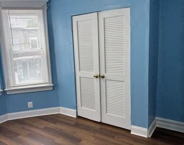 1279 Everett - Photo Thumbnail 20