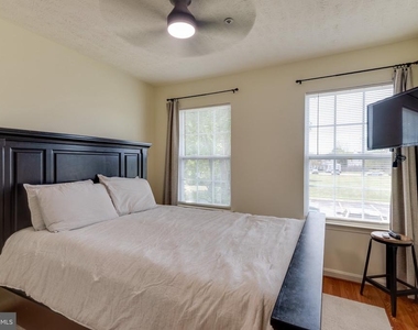 22082 Saint Clements Circle - Photo Thumbnail 13