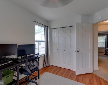 22082 Saint Clements Circle - Photo Thumbnail 18
