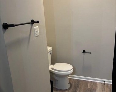 15613 Everglade Lane - Photo Thumbnail 21